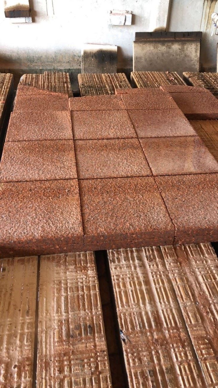 red granite stone